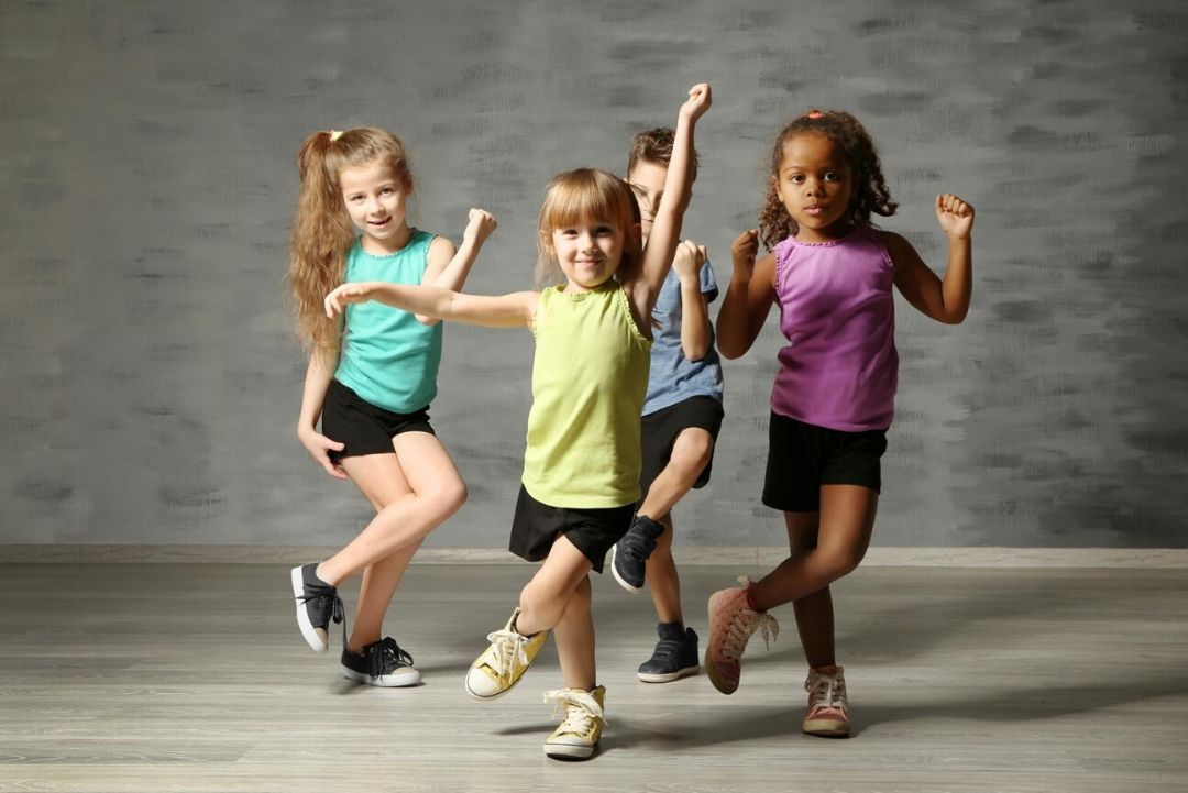 Danse - Samedi - 11h - 3 à 5 ans